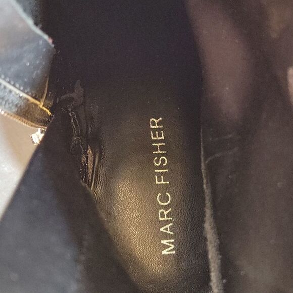 MARC FISHER POINTED TOE MFLEAVE SNAKE PRINT ZIP ANKLE BOOT - Picture 15 of 16